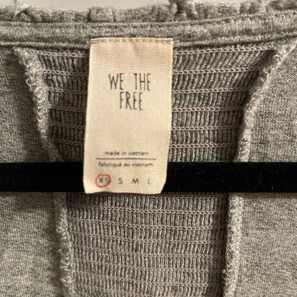 We the Free Just a Henley Top - Picture 4 of 5